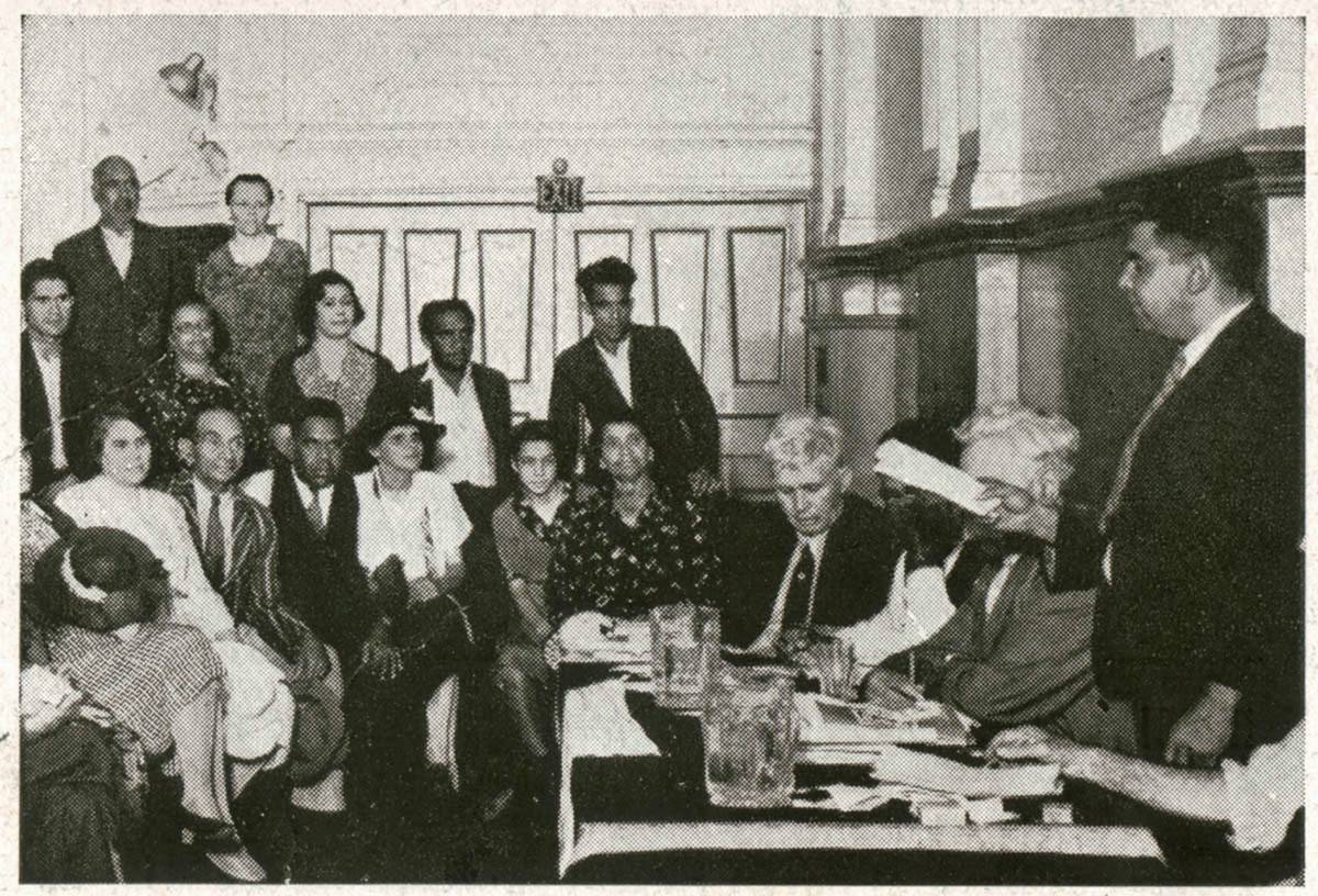 Aboriginal community meeting in early 20th century Australia